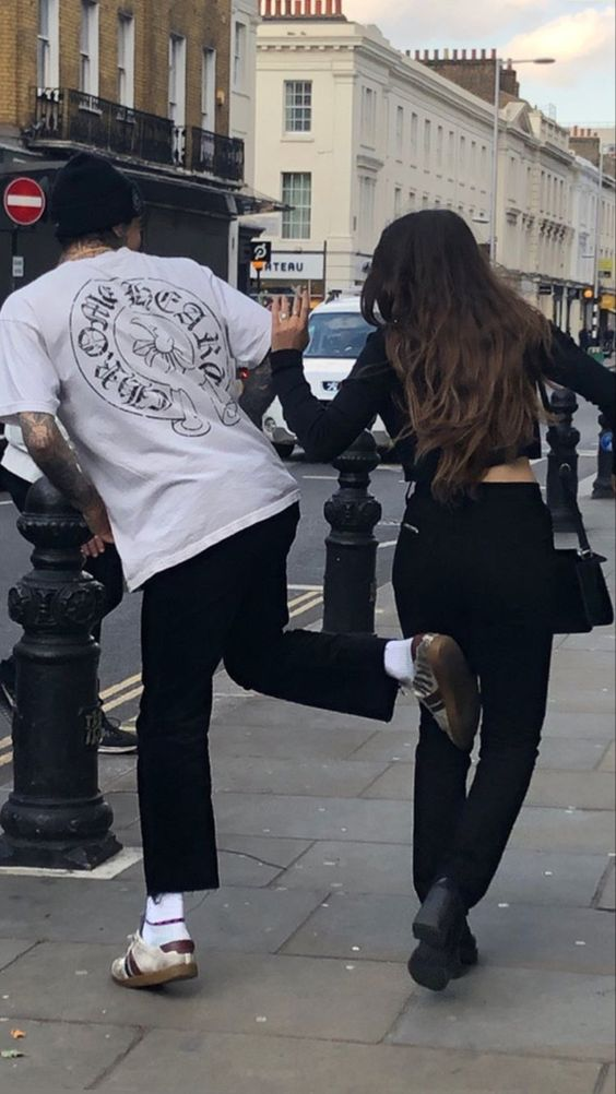 Existe amizade entre homem e mulher